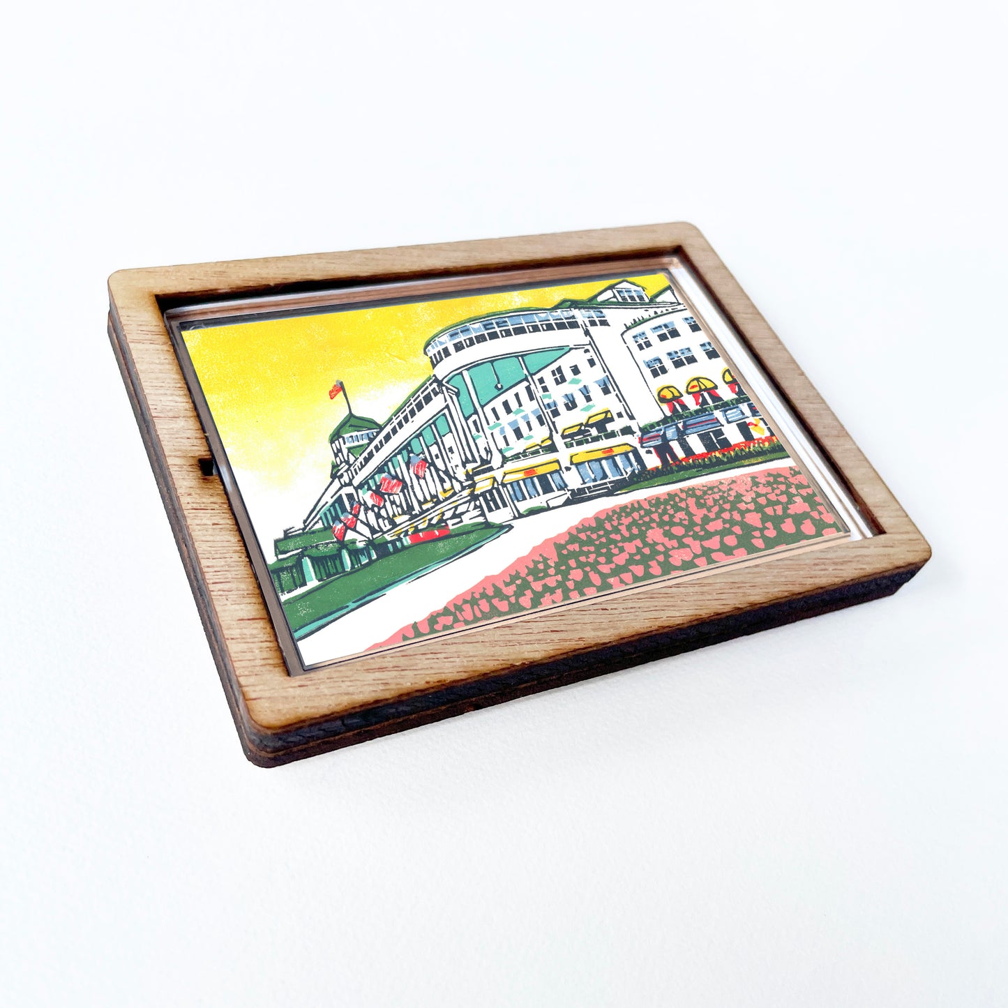The Grand Hotel Magnet
